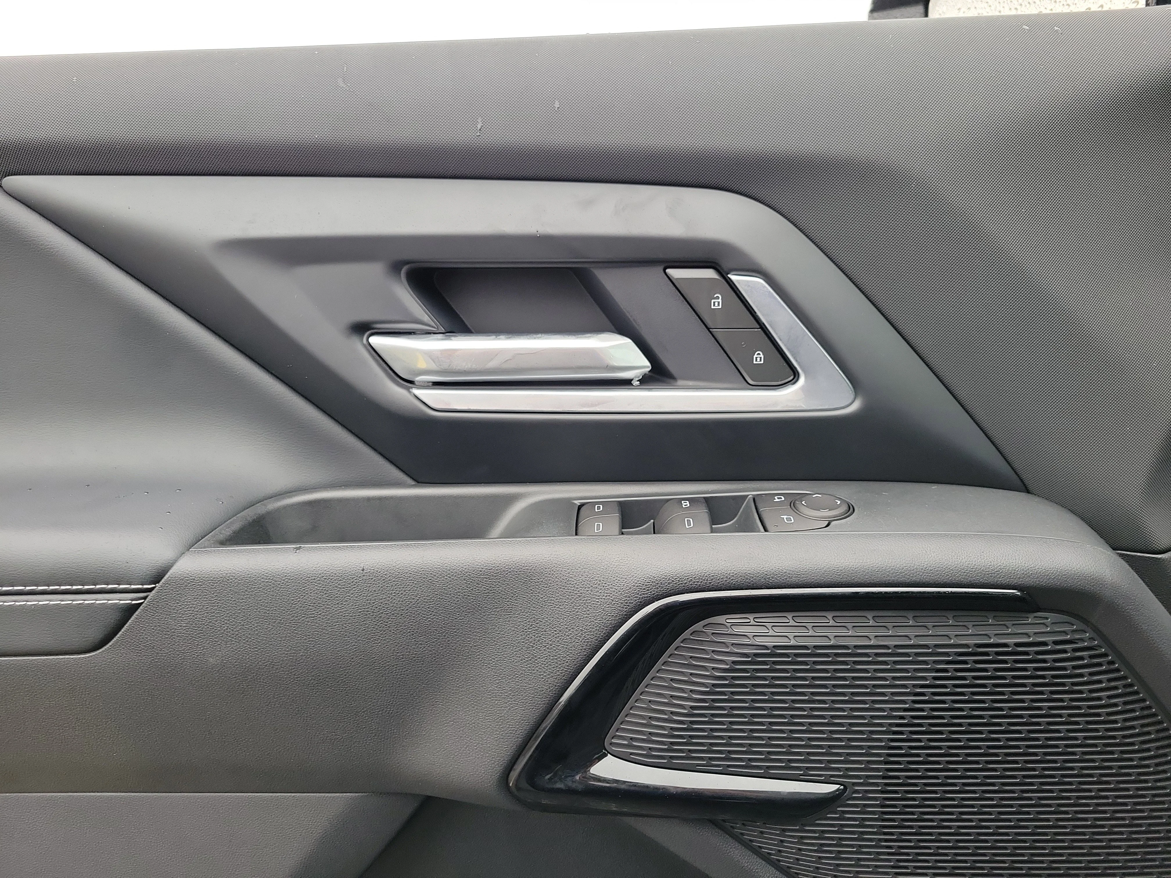 2026 Chevrolet Silverado EV LT - Photo 17
