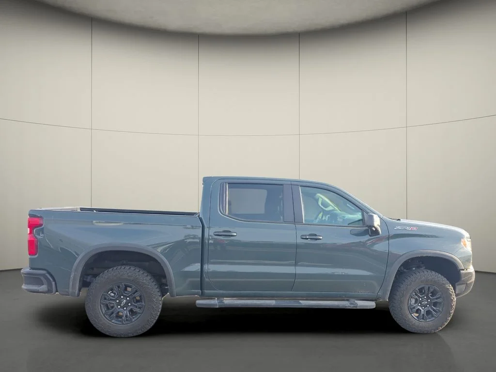 Certified Used 2025 Gray Chevrolet ZR2 image 10