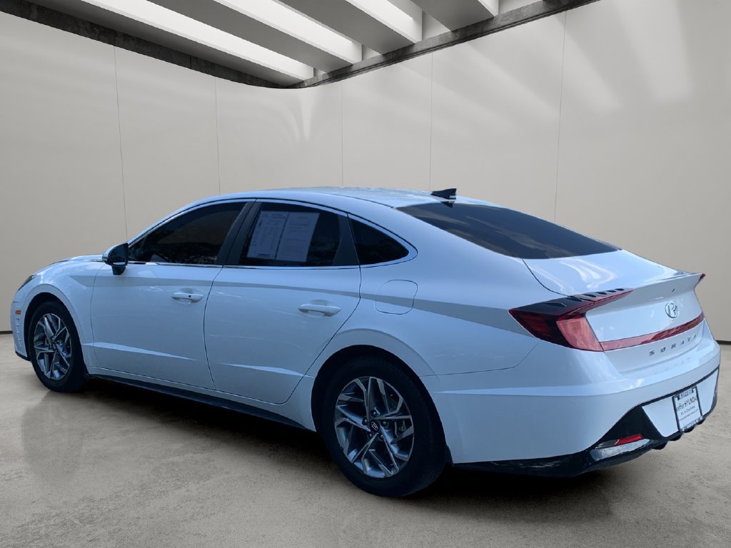 Used 2023 Serenity White Hyundai SEL image 3