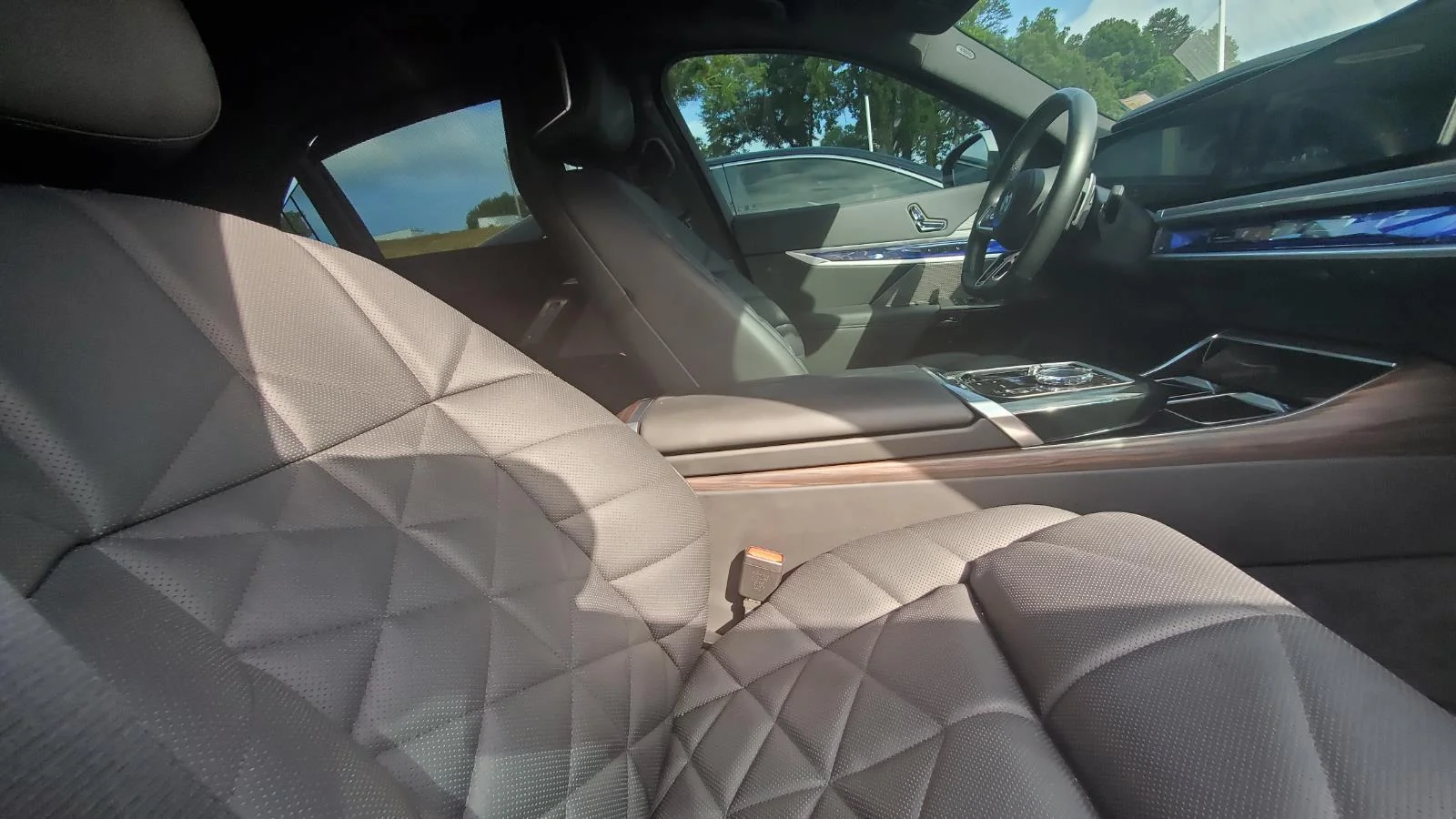 Used 2024 Brooklyn Grey Metallic BMW 740i xDrive image 4