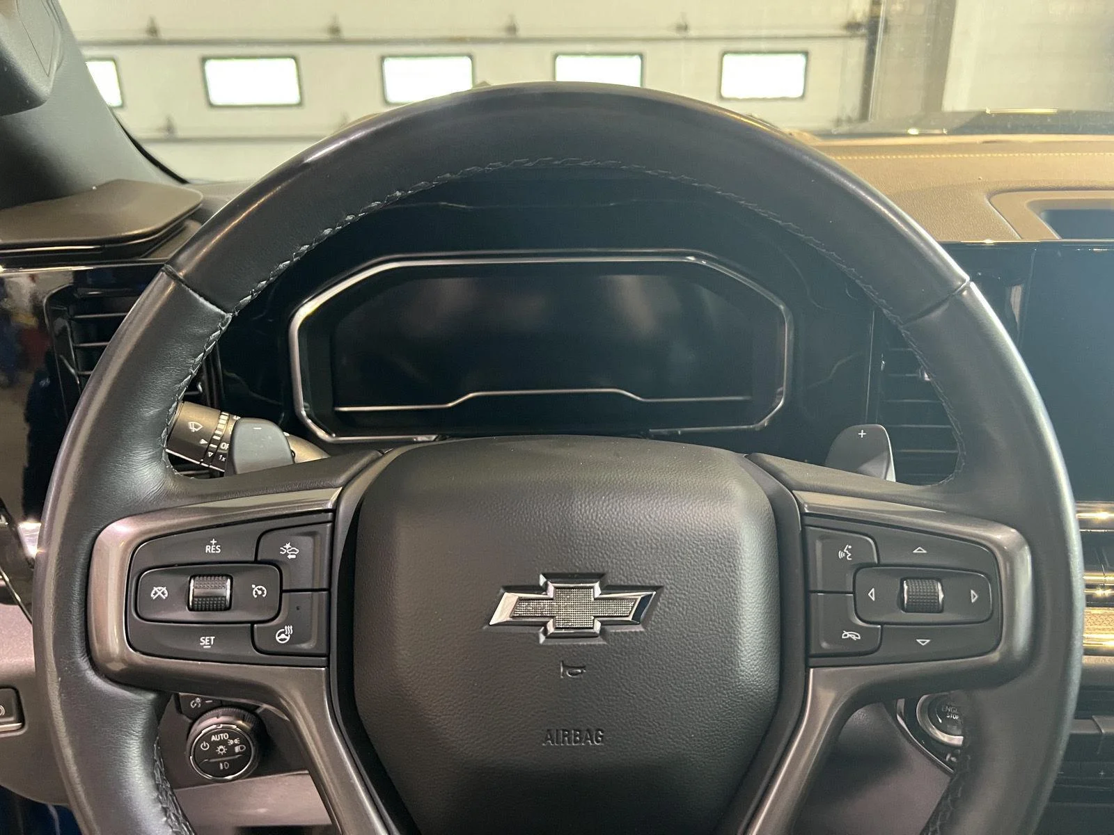 Used 2022 Glacier Blue Metallic Chevrolet ZR2 image 24