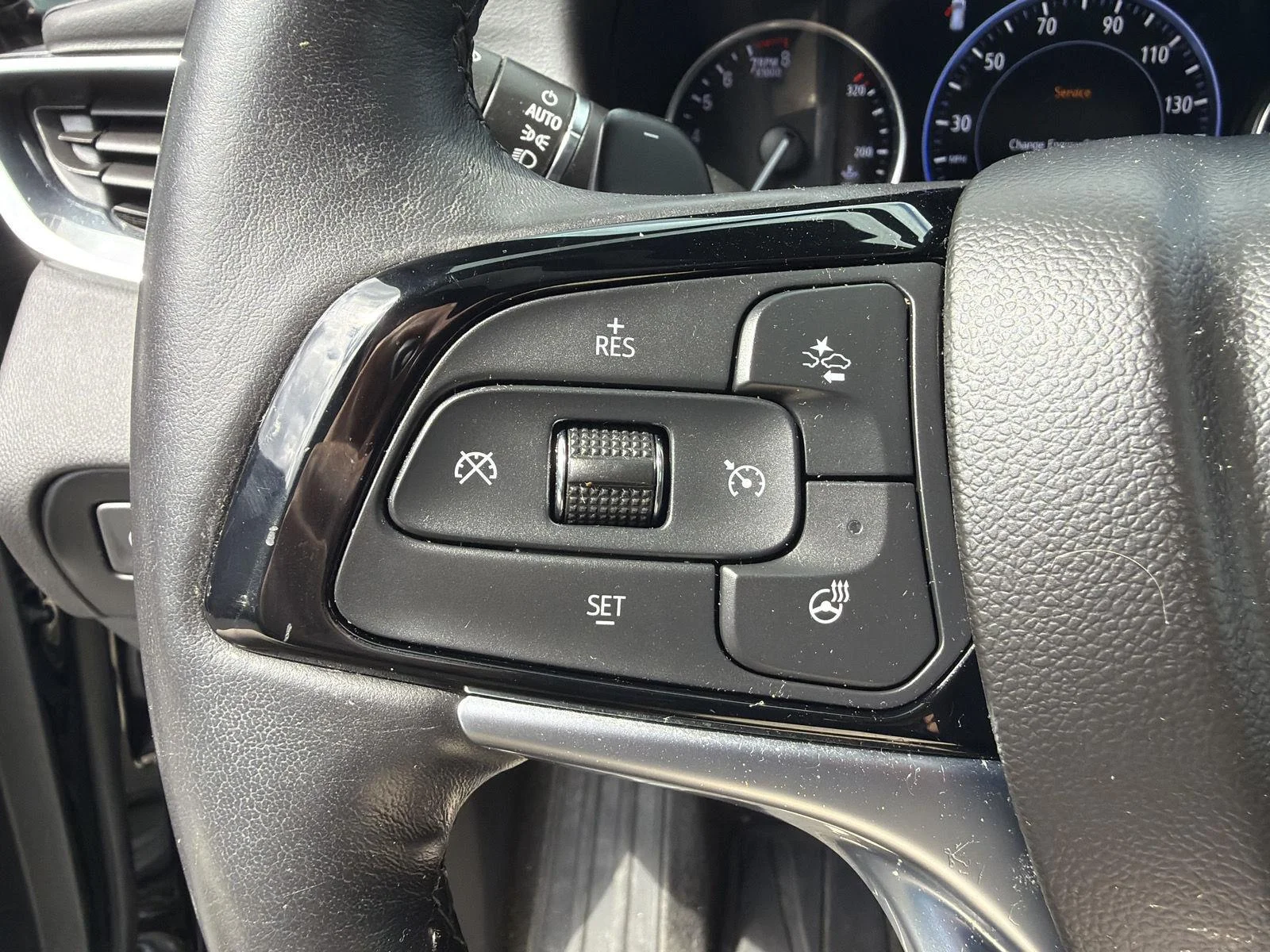 Used 2023 Ebony Twilight Metallic Buick Avenir image 19