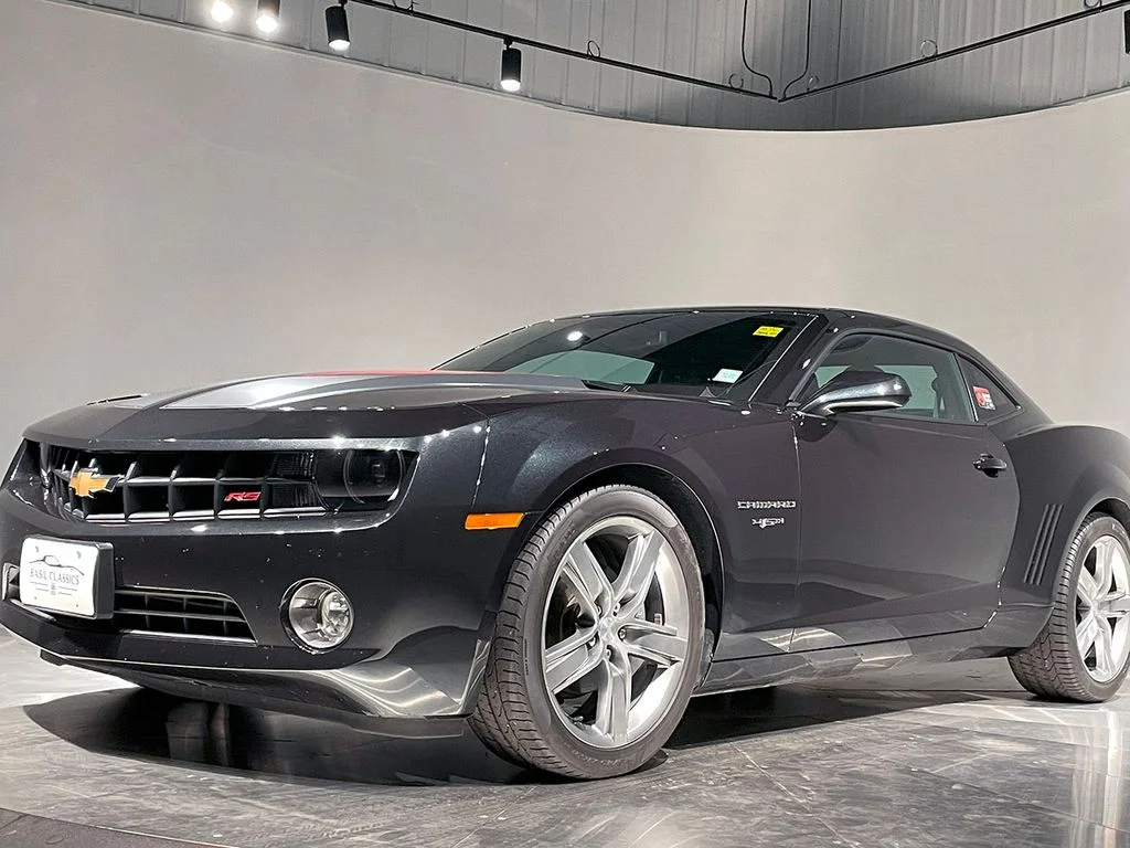 Used 2012 Black Chevrolet 2LT image 16