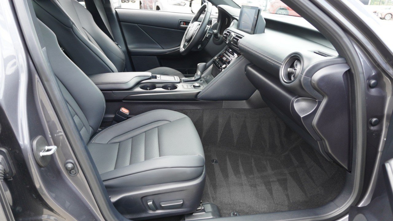 Certified Used 2023 CLOUDBURST GRAY Lexus IS 350 F SPORT image 15