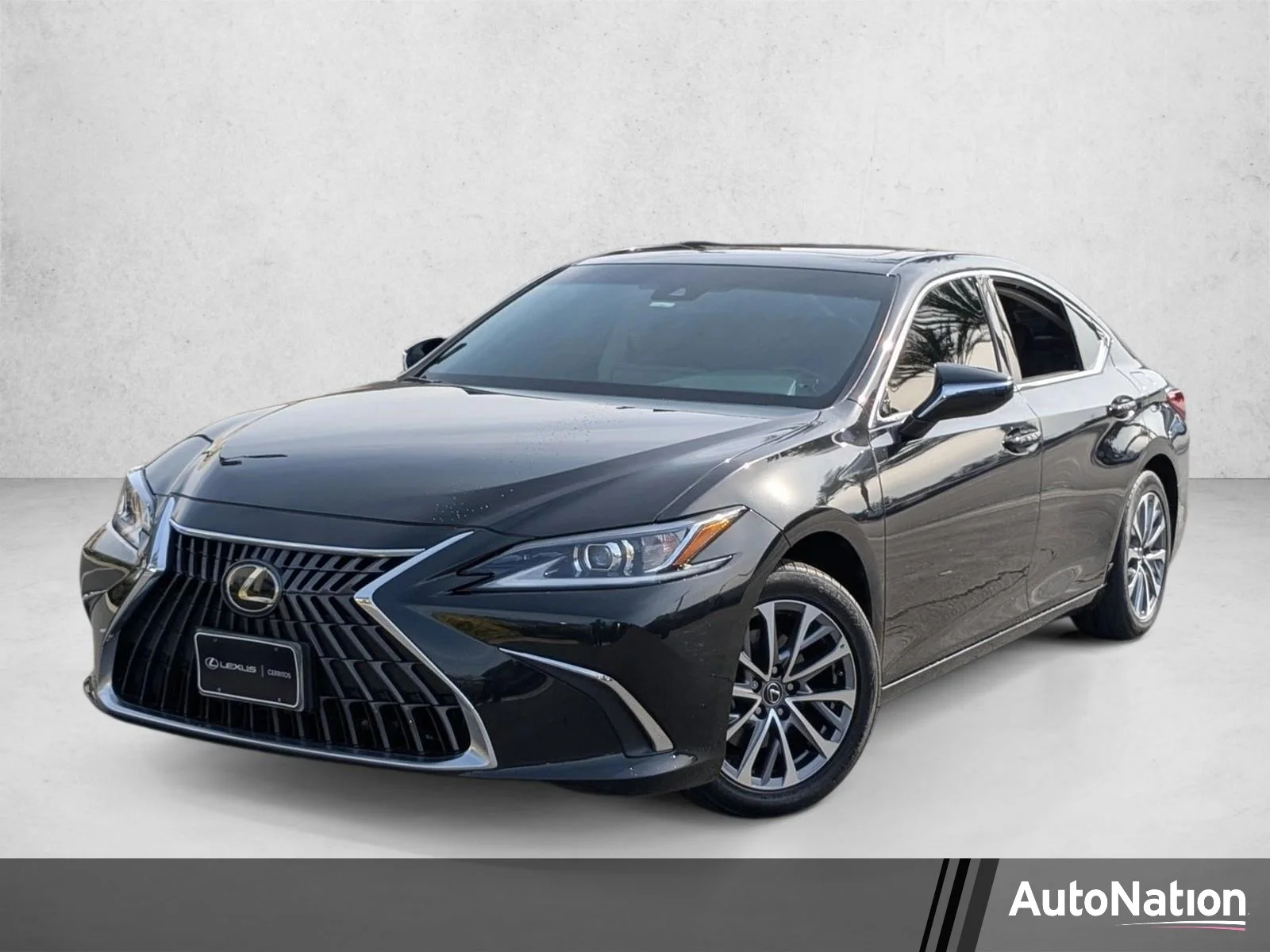 2024 Lexus ES 350 350's photo