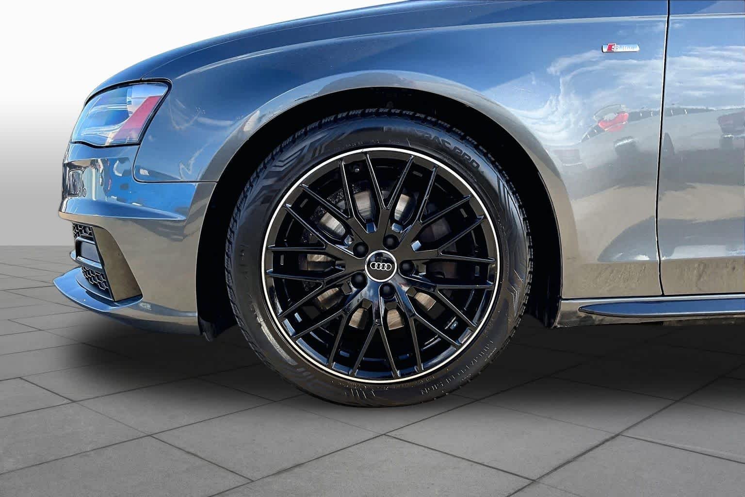 Used 2016 Daytona Gray Pearl Effect Audi Premium Plus image 11
