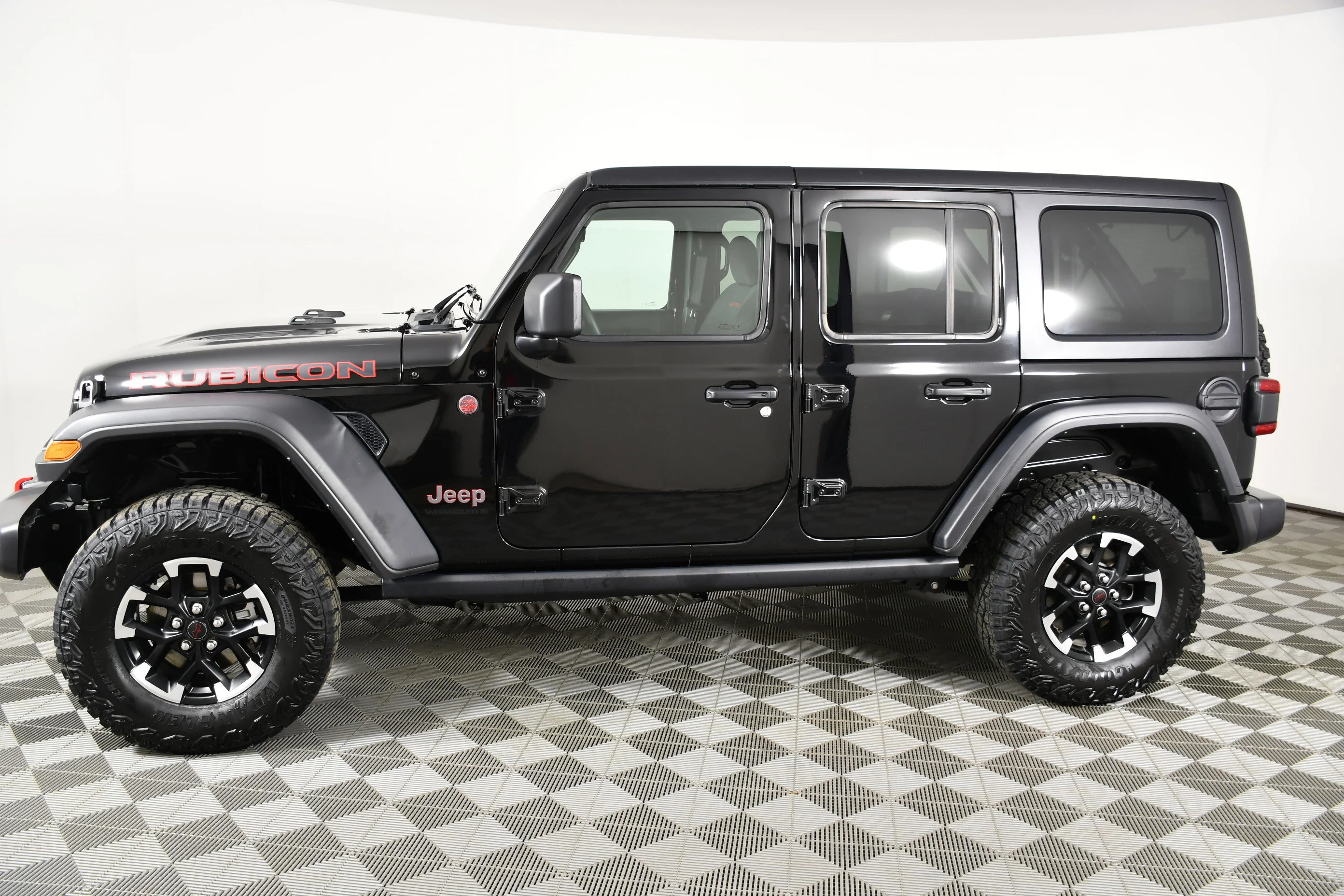 Used 2025 Black Clearcoat Jeep Rubicon image 8