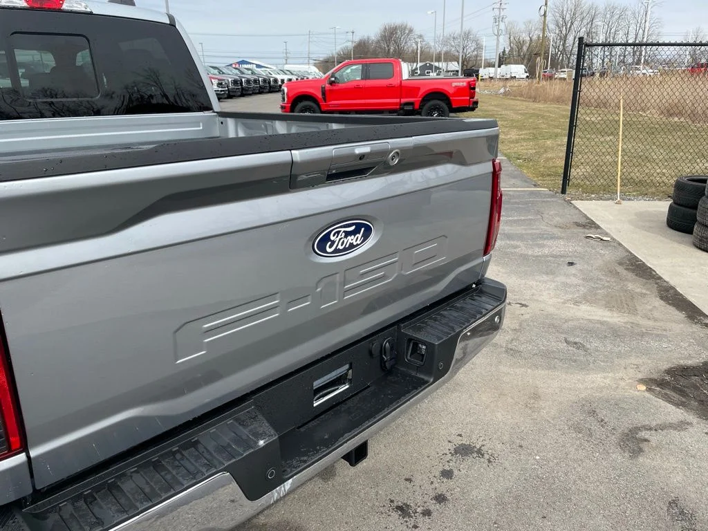 2025 Ford F-150 XLT - Photo 16
