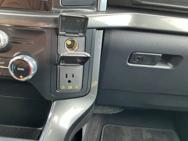 Used 2023 White Ford XLT image 29