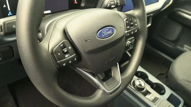 New 2026 Oxford White Ford XL image 15