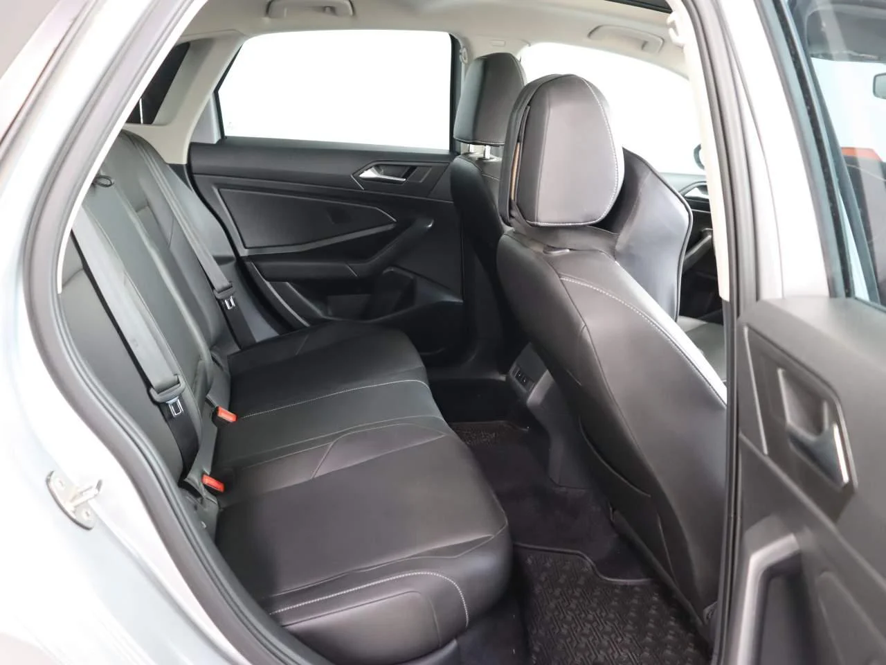 2019 Volkswagen Jetta SEL - Photo 17