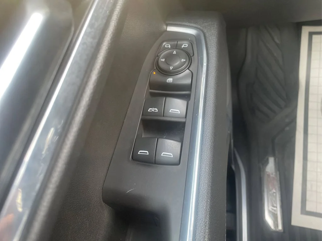 Used 2023 Sterling Gray Metallic Chevrolet RST image 32