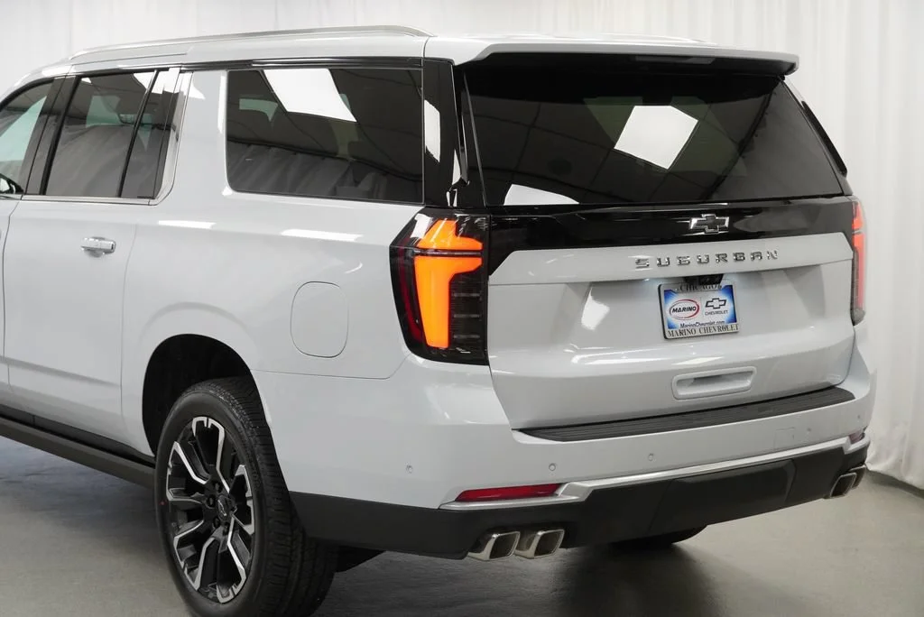New 2026 Polar White Tricoat Chevrolet High Country image 40