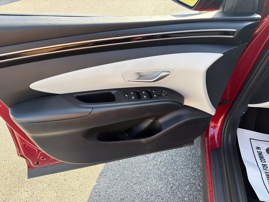 Used 2024 Red Hyundai SEL image 15