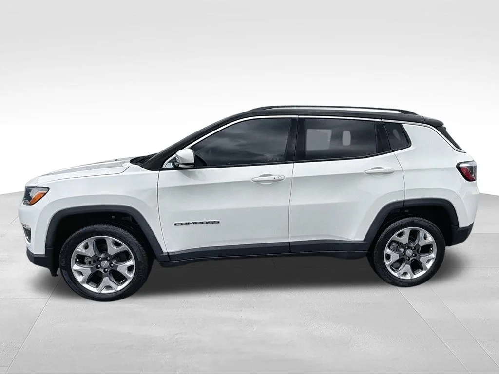 Used 2019 White Jeep Limited image 5