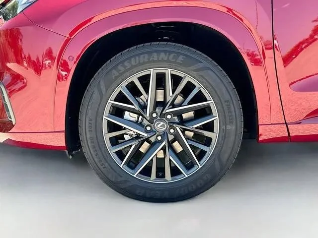 New 2026 Matador Red Mica Lexus PREMIUM image 51