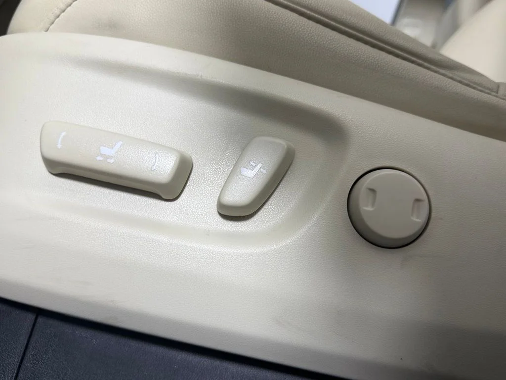 Used 2021  Lexus 460 image 22
