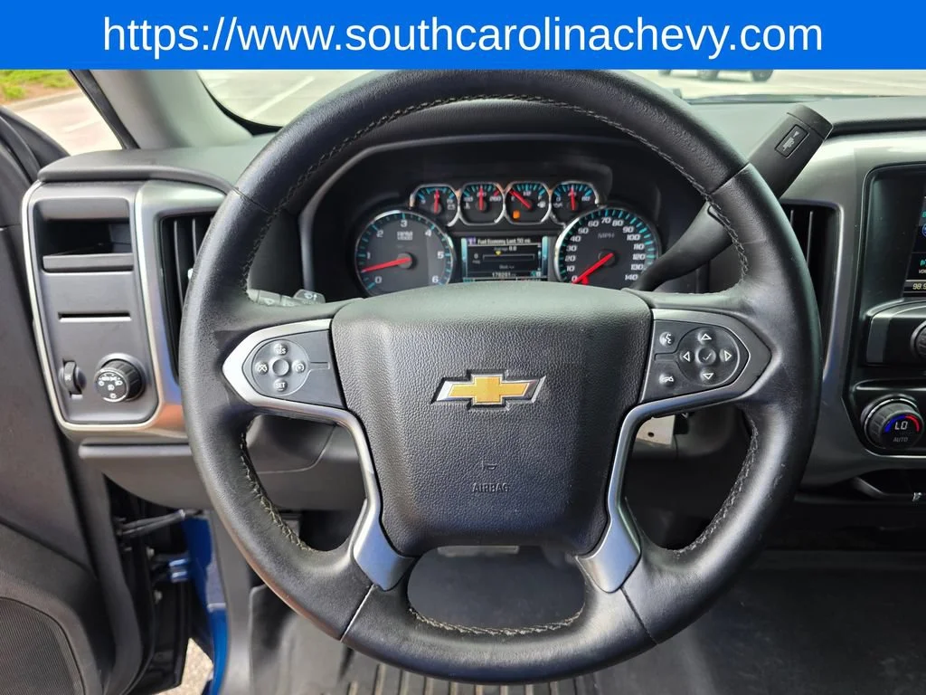 Used 2015 DEEP OCEAN BLUE METALLIC Chevrolet LT image 20