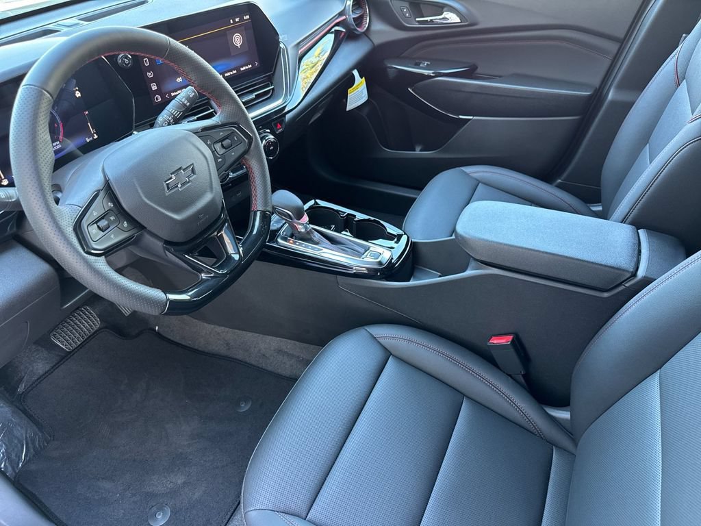 2026 Chevrolet Trax RS - Photo 9