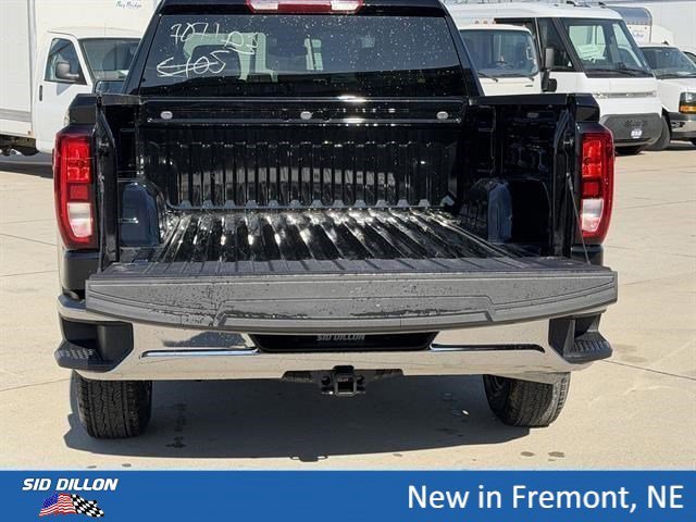 New 2026 Onyx Black GMC Pro image 5