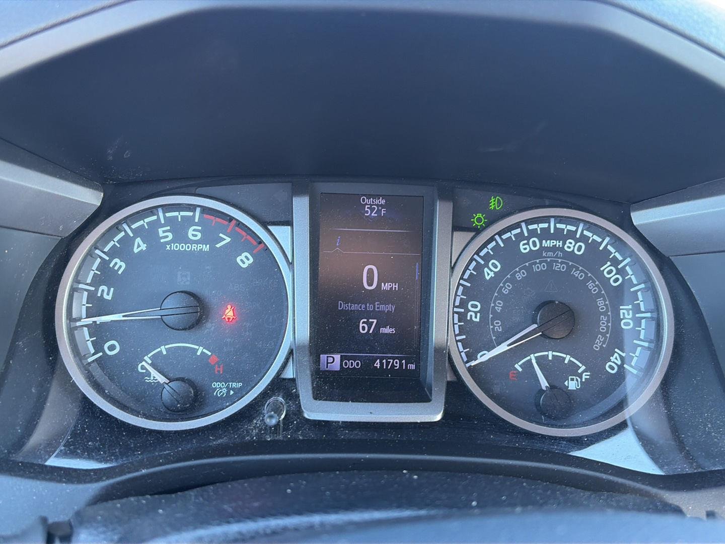 Used 2019 Quicksand Toyota SR5 V6 image 9