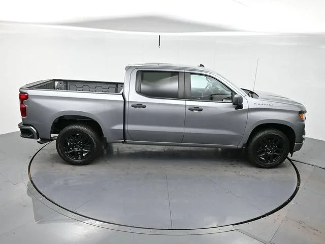 Used 2025 Sterling Gray Metallic Chevrolet Custom image 36