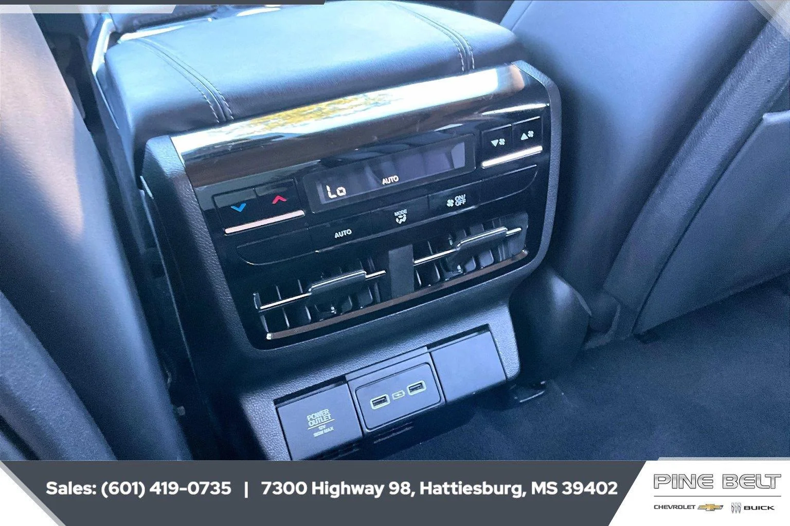 Used 2024 Majestic Black Pearl Acura w/Tech image 25
