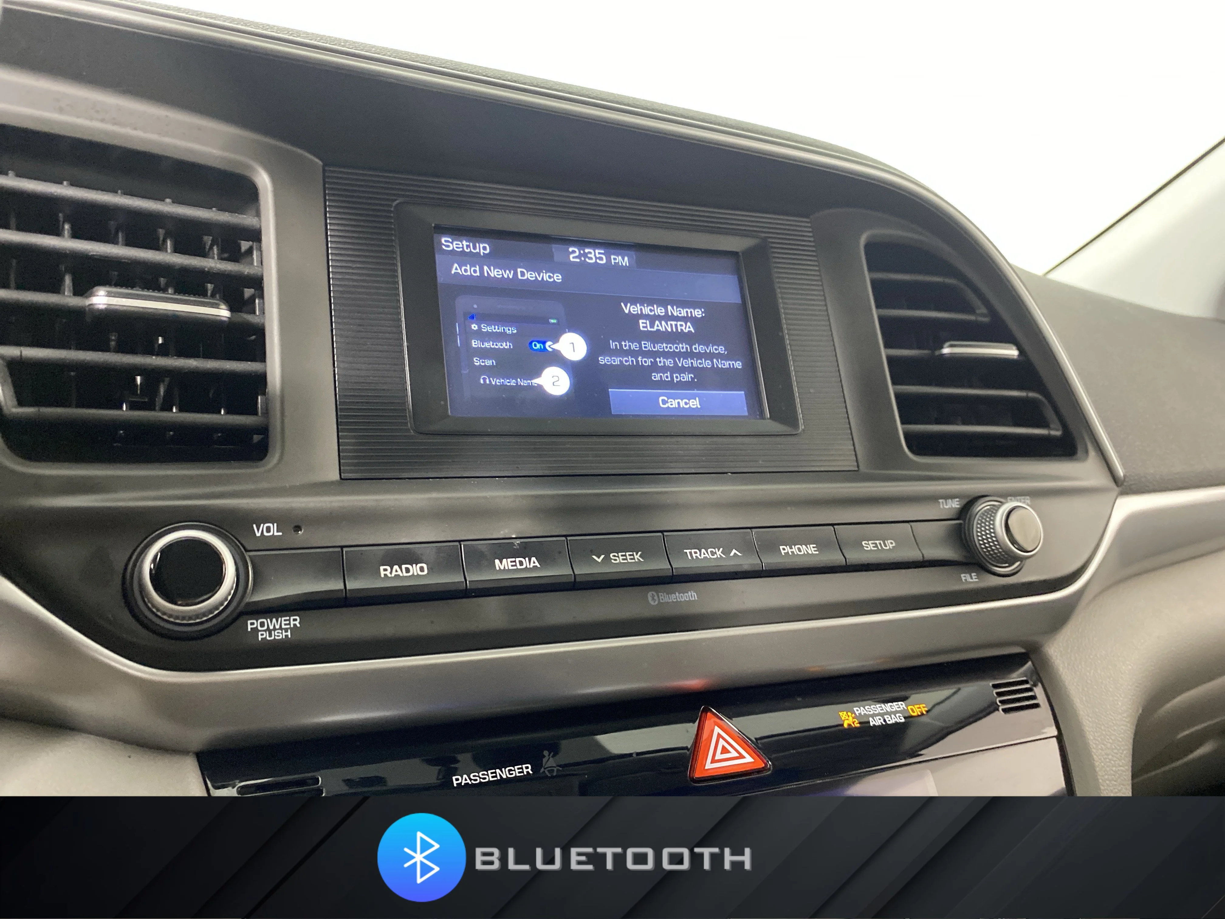 Used 2020 Stellar Silver Hyundai SE image 4
