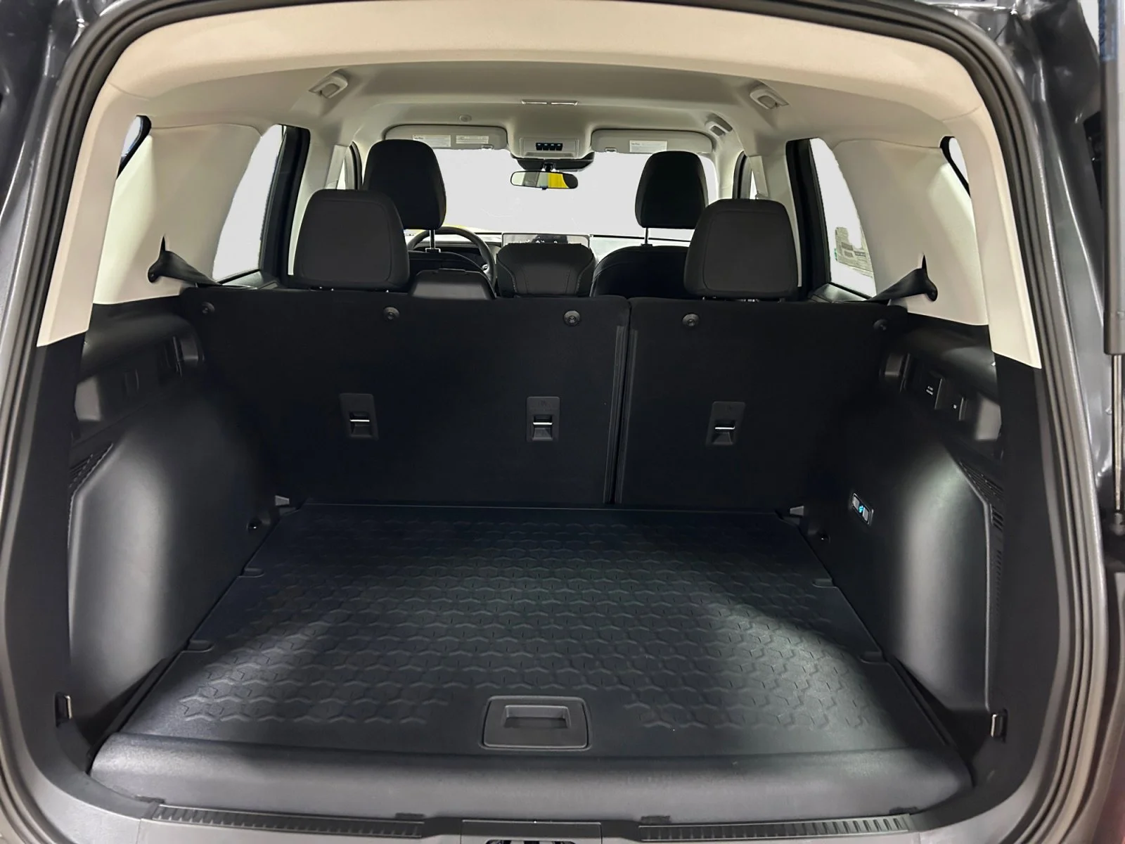 New 2026 Carbonized Grey Metallic Ford Big Bend image 10