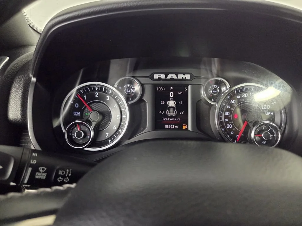 Used 2021 Bright White Clearcoat Ram Big Horn image 15