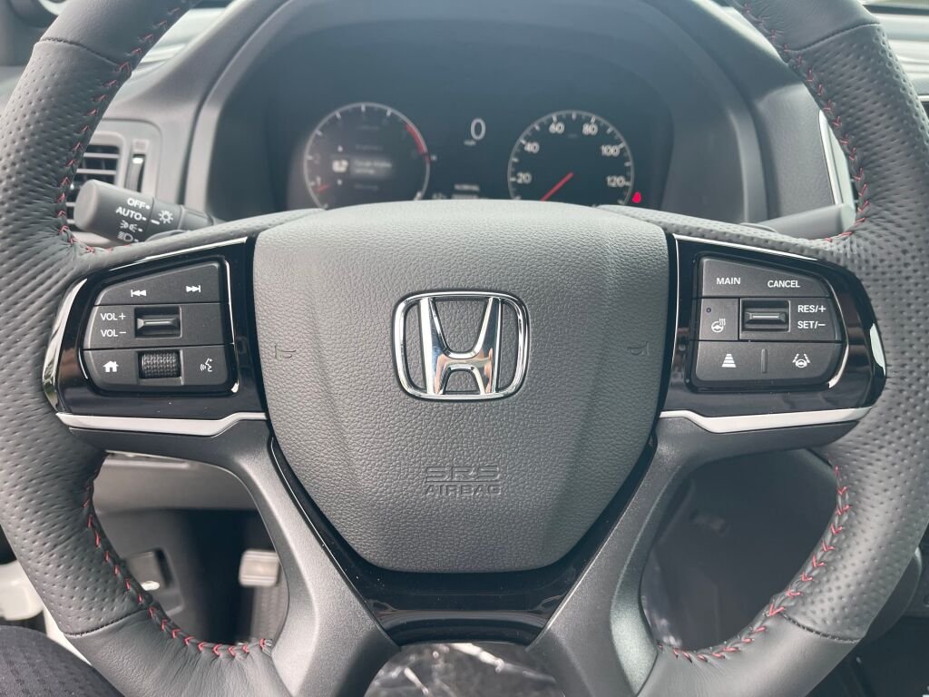 New 2026 Platinum White Pearl Honda Black Edition image 15