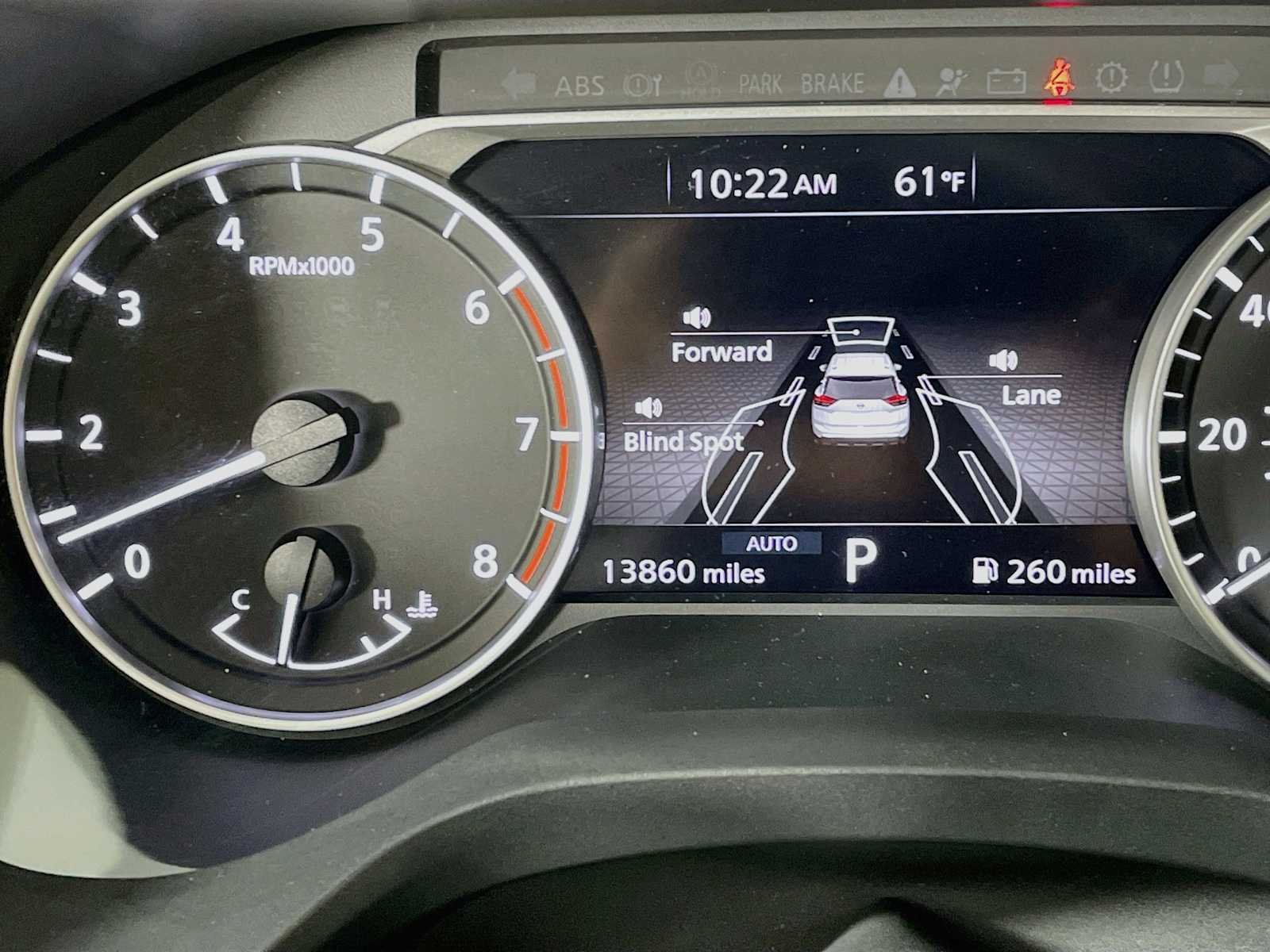 Certified Used 2025 Boulder Gray Pearl Nissan Rock Creek image 10