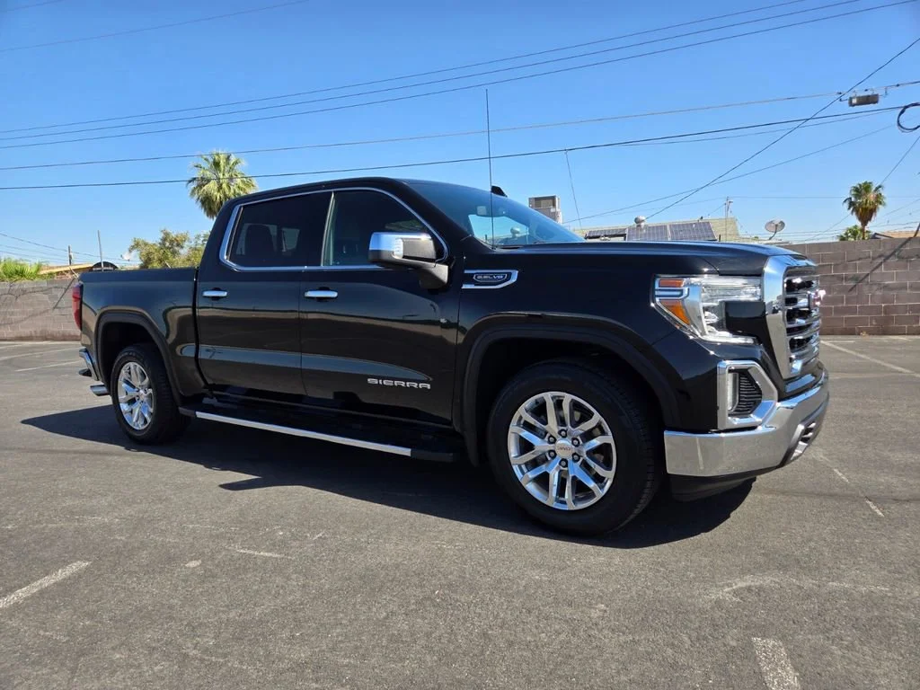 2020 GMC Sierra 2WD Crew Cab Short Box SLT's photo