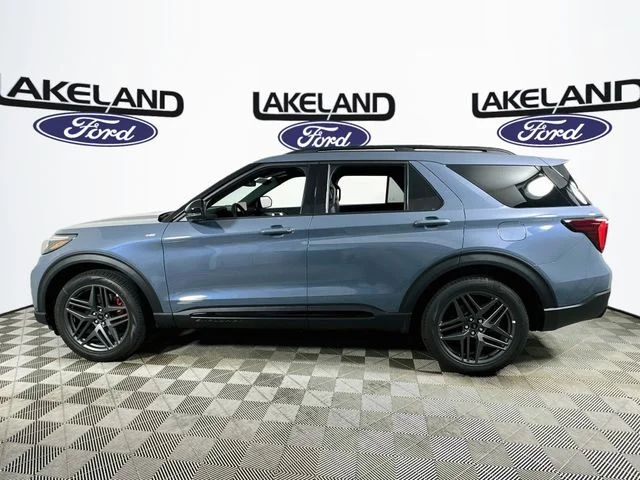 New 2026 Ford Explorer ST-Line