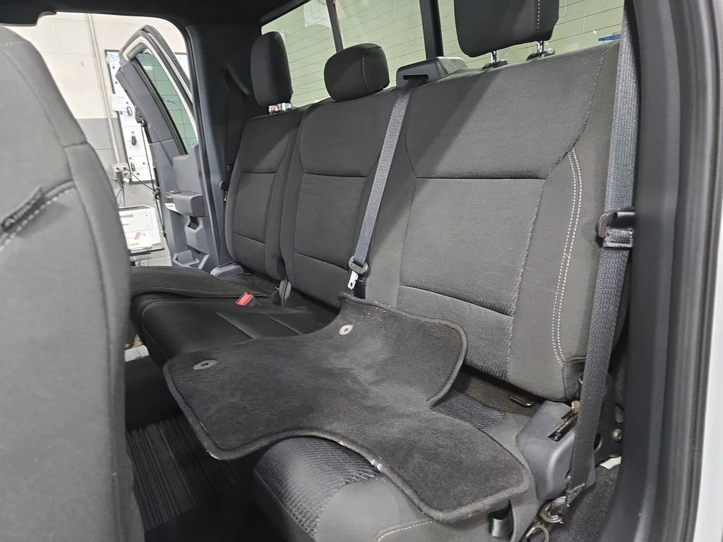 Used 2023 Avalanche Ford XLT image 15