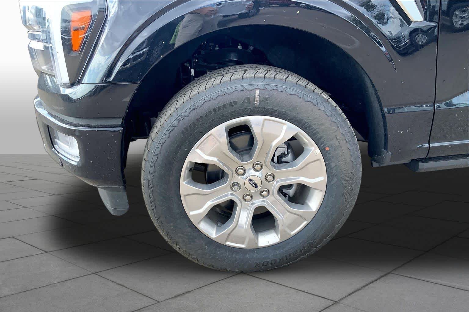 New 2026 Agate Black Metallic Ford Platinum® image 11