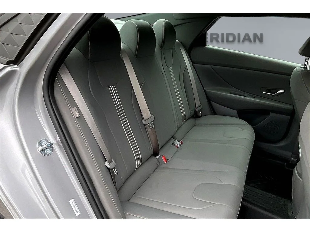 Used 2026 Gray Hyundai SEL Sport image 19