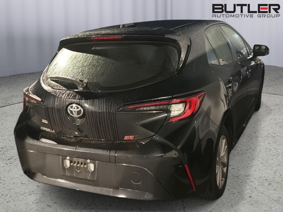 Certified Used 2025 Midnight Black Metallic Toyota SE image 7