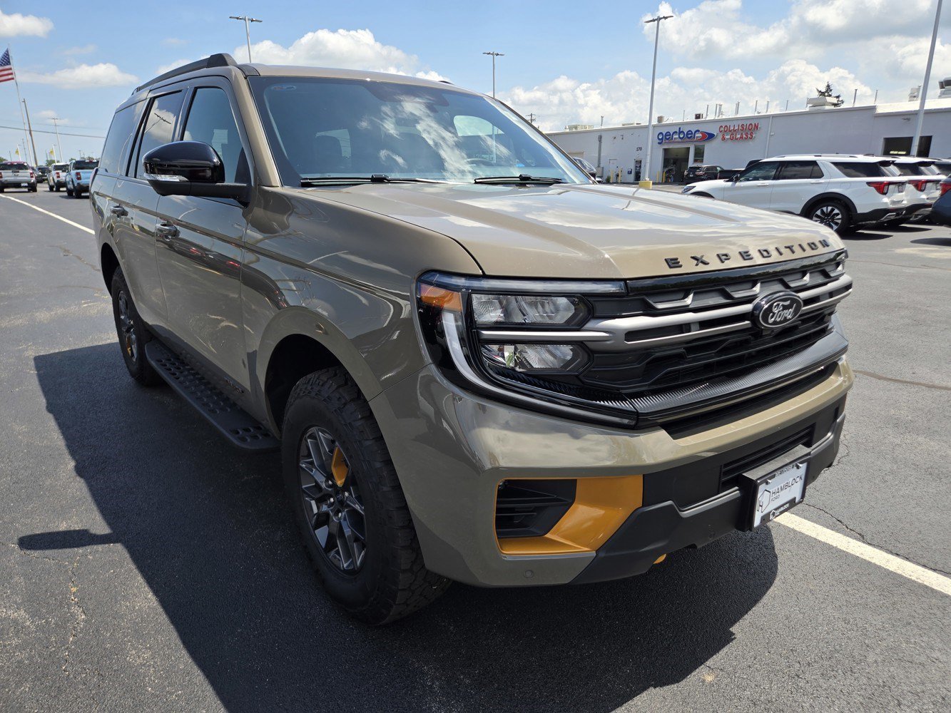 New 2026 Marsh Gray Ford Tremor image 1