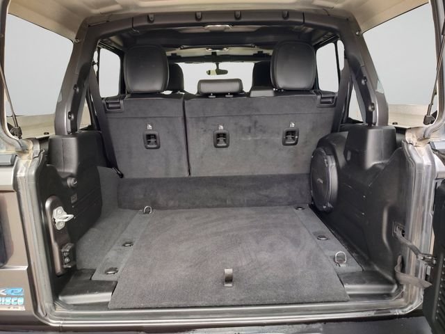 Used 2022 Gray Jeep Unlimited Sahara 4xe image 33