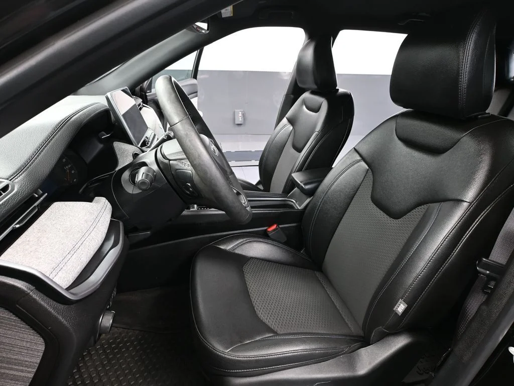 2024 Jeep Compass Latitude - Photo 25