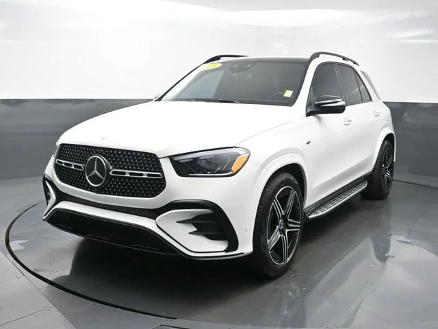 Used 2025  Mercedes-Benz GLE 450e image 3