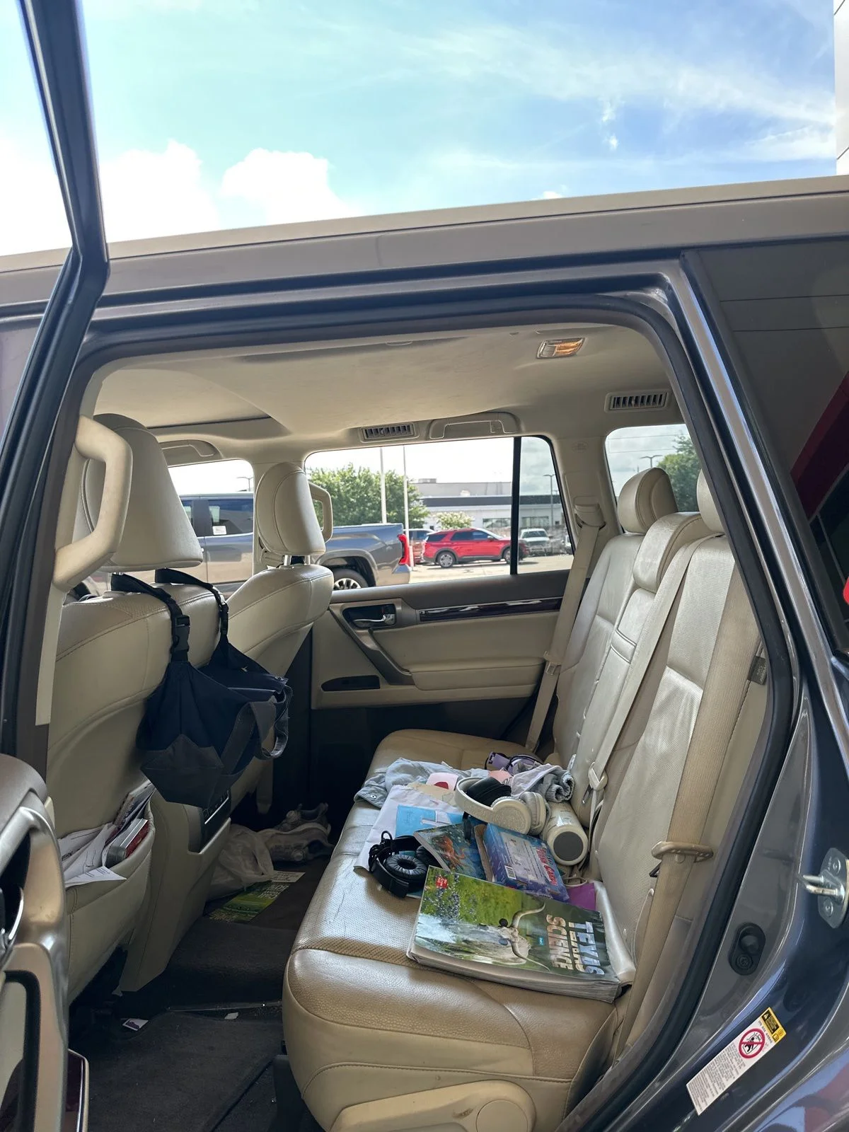 Used 2015 Gray Lexus 460 image 25