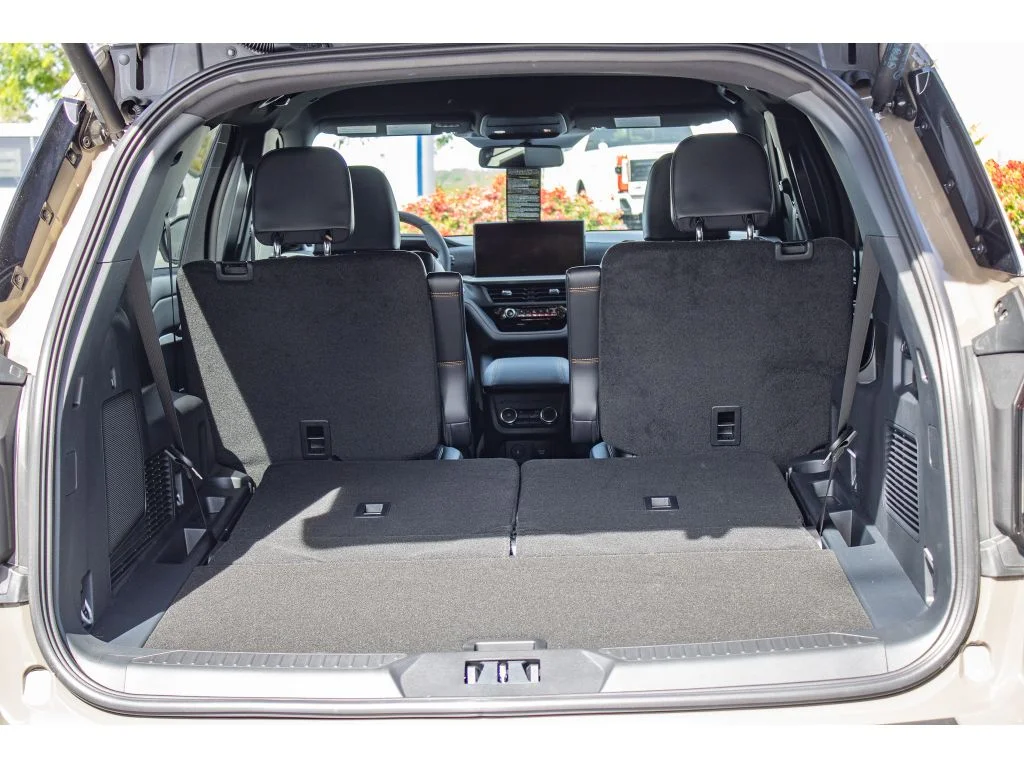 New 2026 MARSH GRAY Ford Tremor image 14