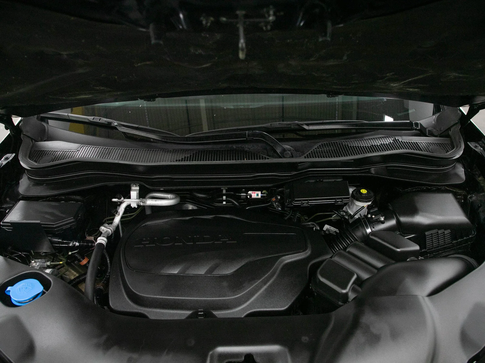 Used 2021 Crystal Black Pearl Honda EX-L AWD image 30