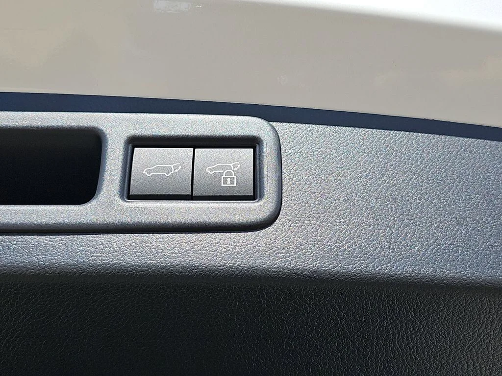 2026 Lexus RX 450h+ Luxury - Photo 13