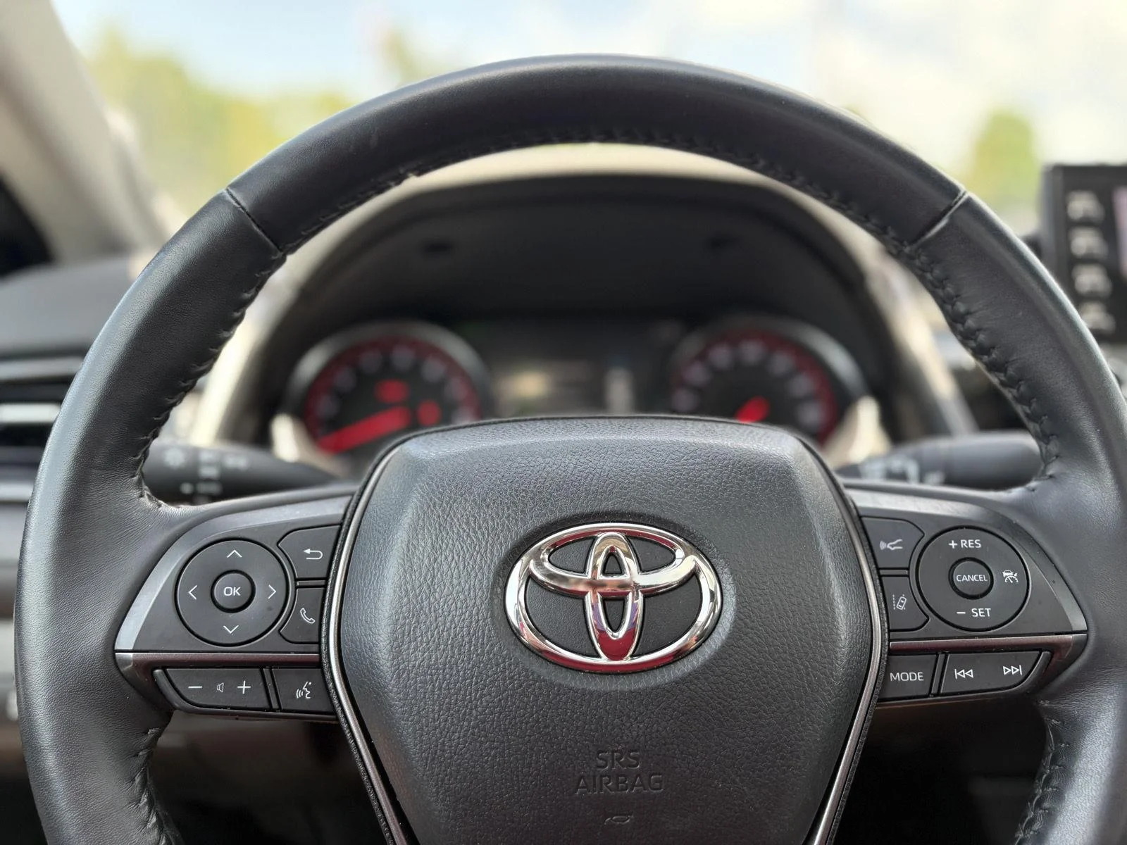 Used 2023 Midnight Black Metallic Toyota XSE V6 image 23