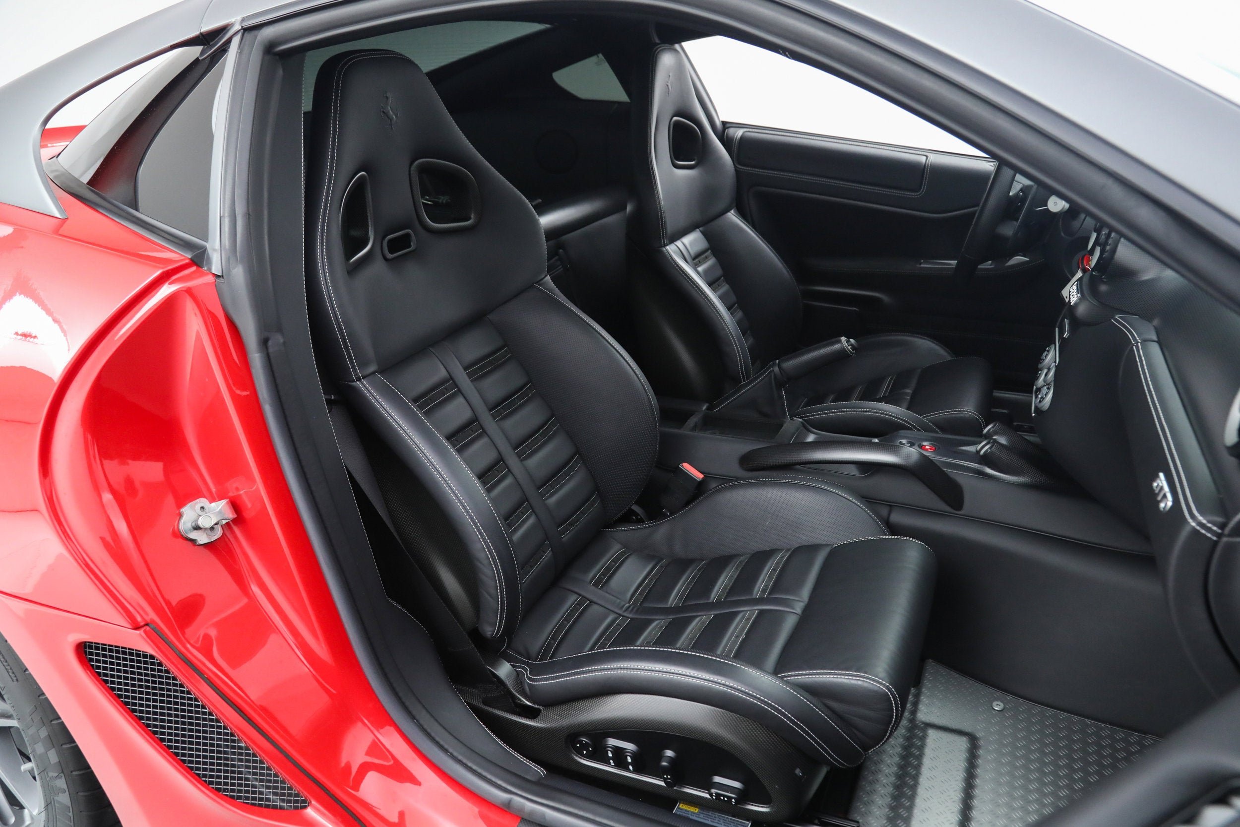 Used 2011 Rosso Corsa Ferrari  image 22
