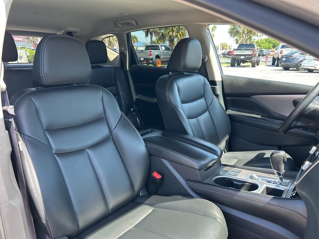 Used 2023 Gray Nissan SV image 43
