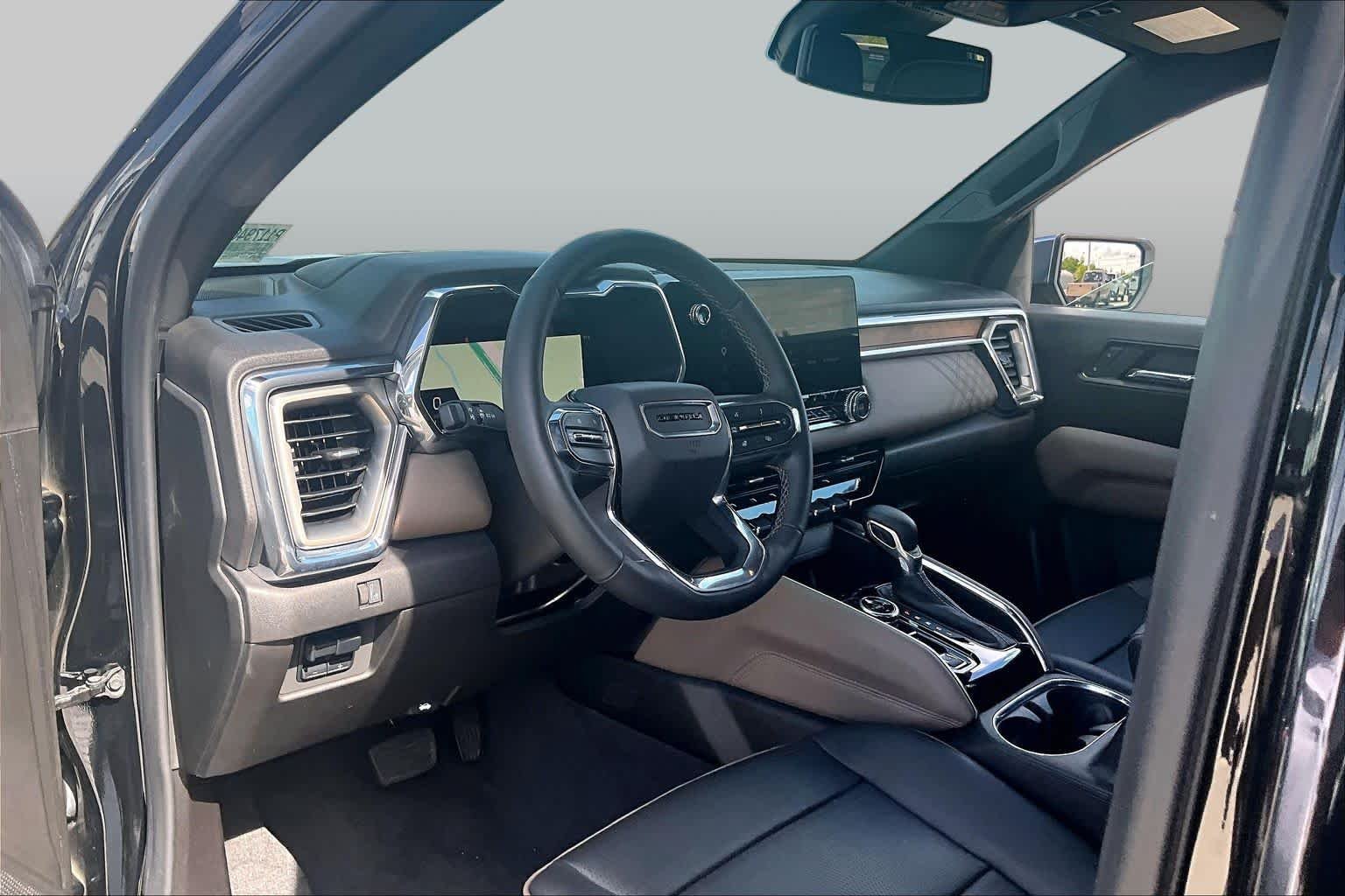 2023 GMC Canyon Denali - Photo 31